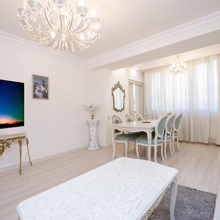 5A Beautiful Apartment In The Center Of The Capital Photo Original يريفان المظهر الخارجي الصورة